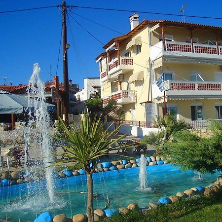 Peristerianos Apartments Nea Skioni Dış mekan fotoğraf