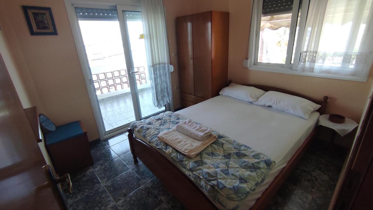 Peristerianos Apartments Nea Skioni Dış mekan fotoğraf