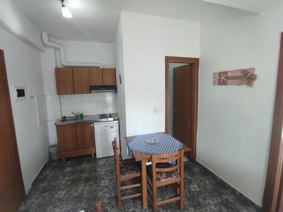 Peristerianos Apartments Nea Skioni Dış mekan fotoğraf