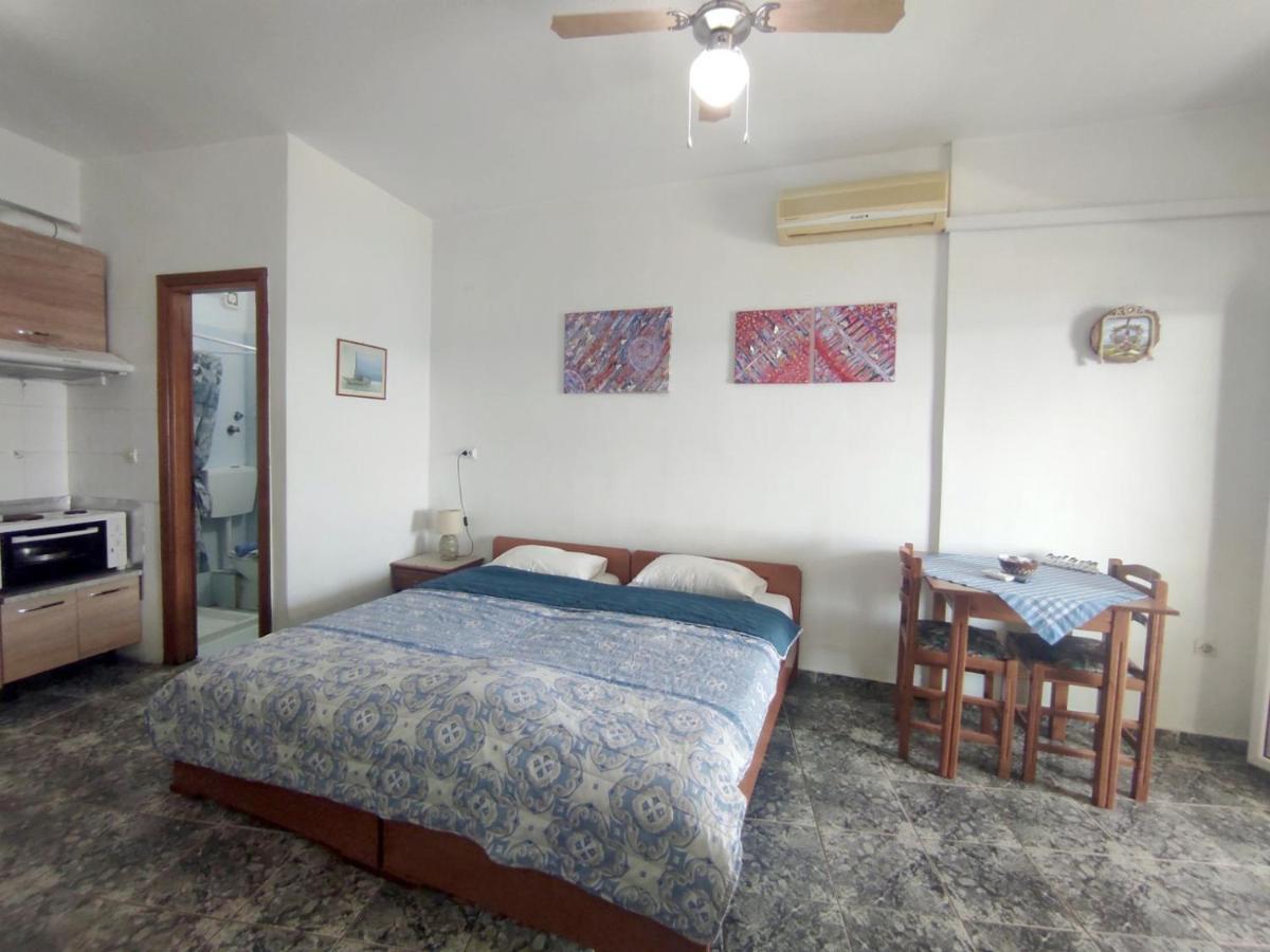 Peristerianos Apartments Nea Skioni Dış mekan fotoğraf
