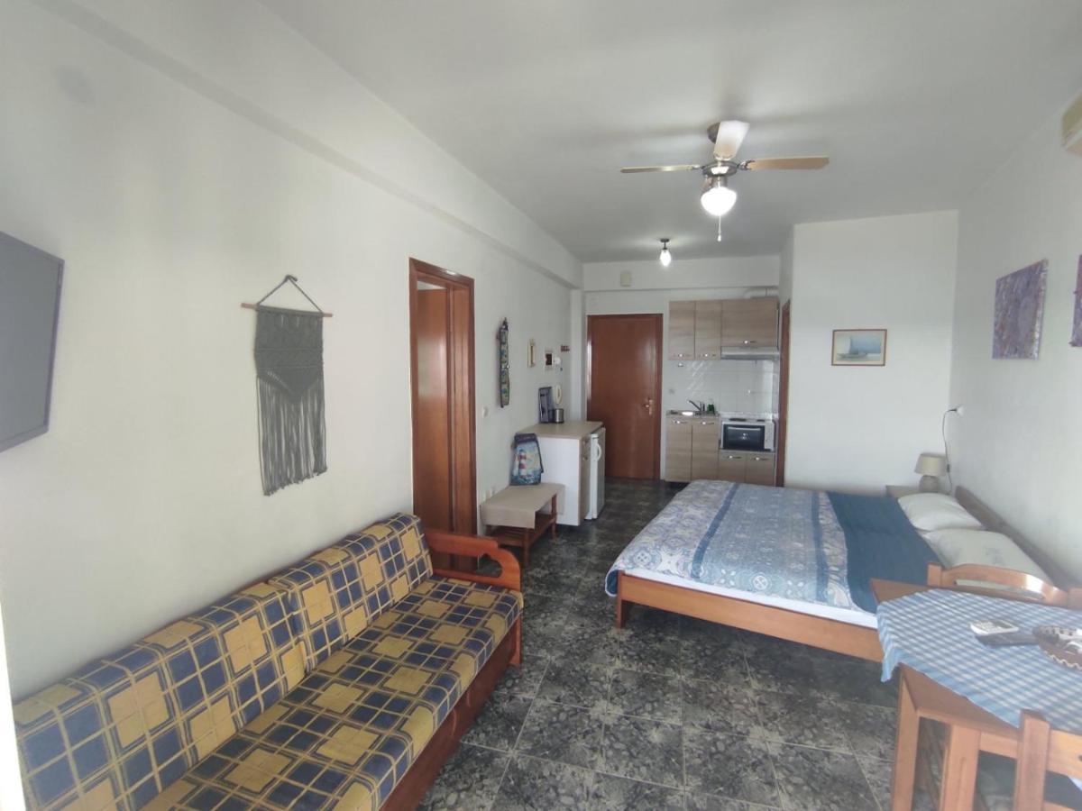 Peristerianos Apartments Nea Skioni Dış mekan fotoğraf