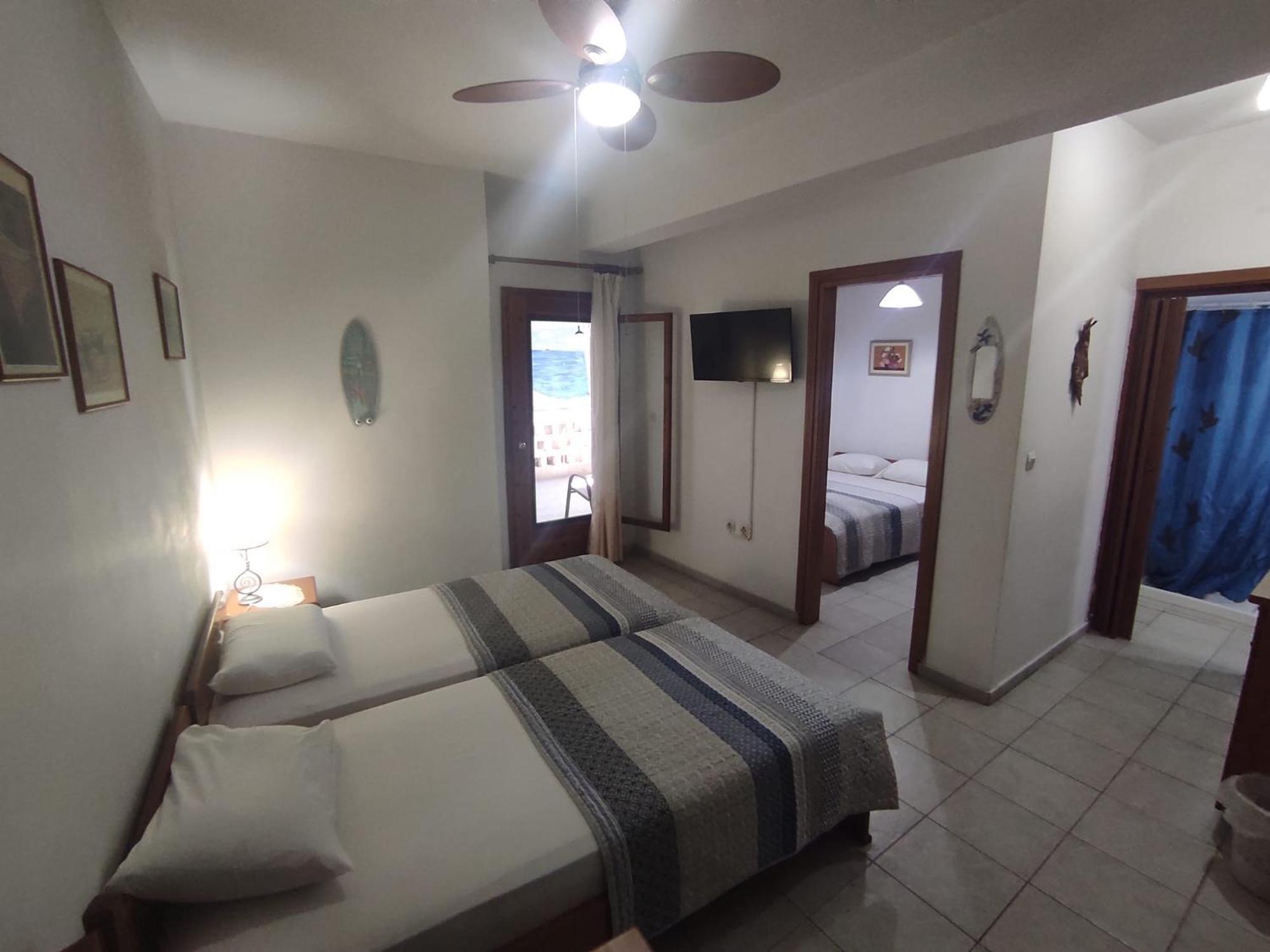Peristerianos Apartments Nea Skioni Dış mekan fotoğraf