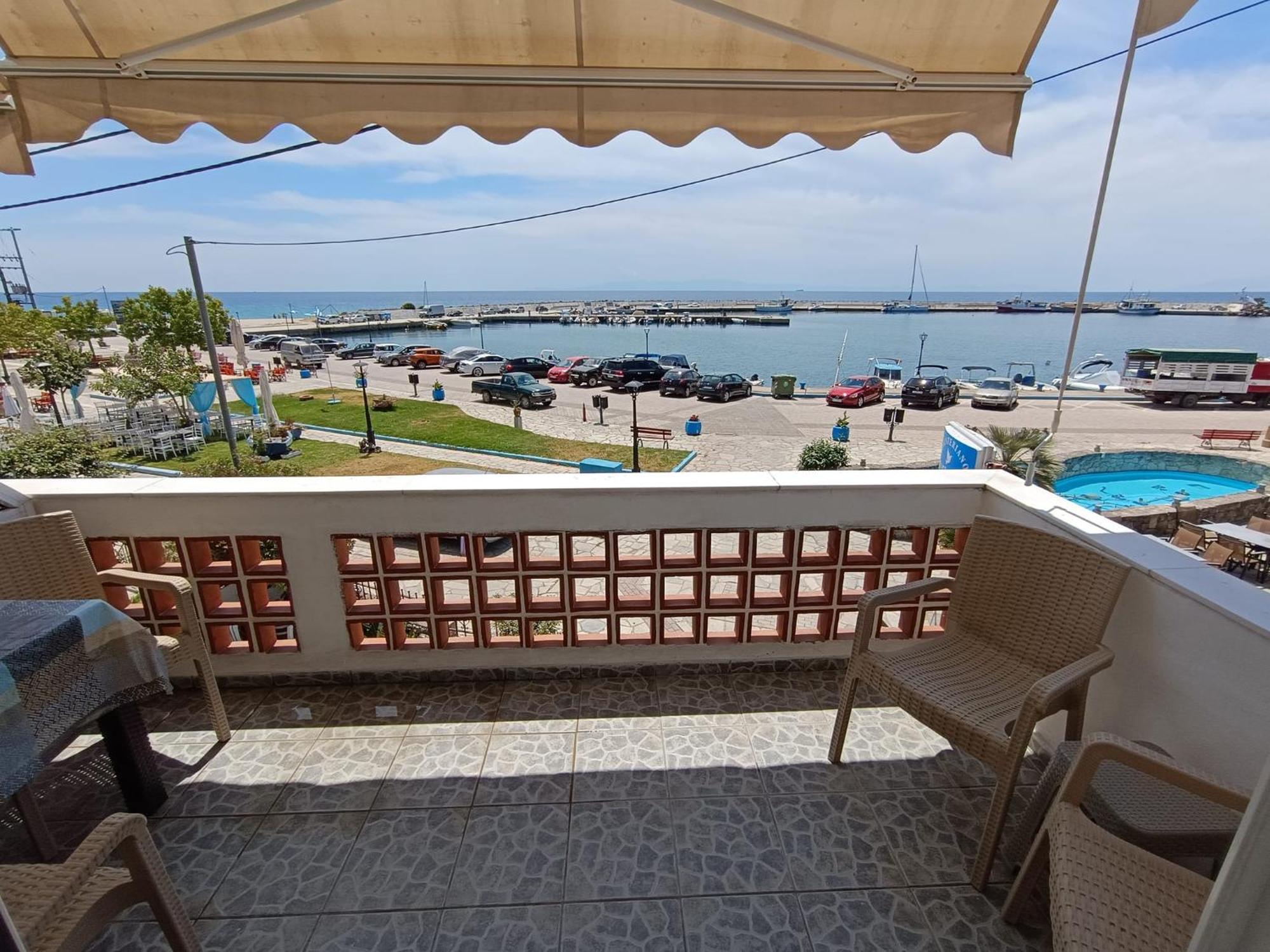 Peristerianos Apartments Nea Skioni Dış mekan fotoğraf