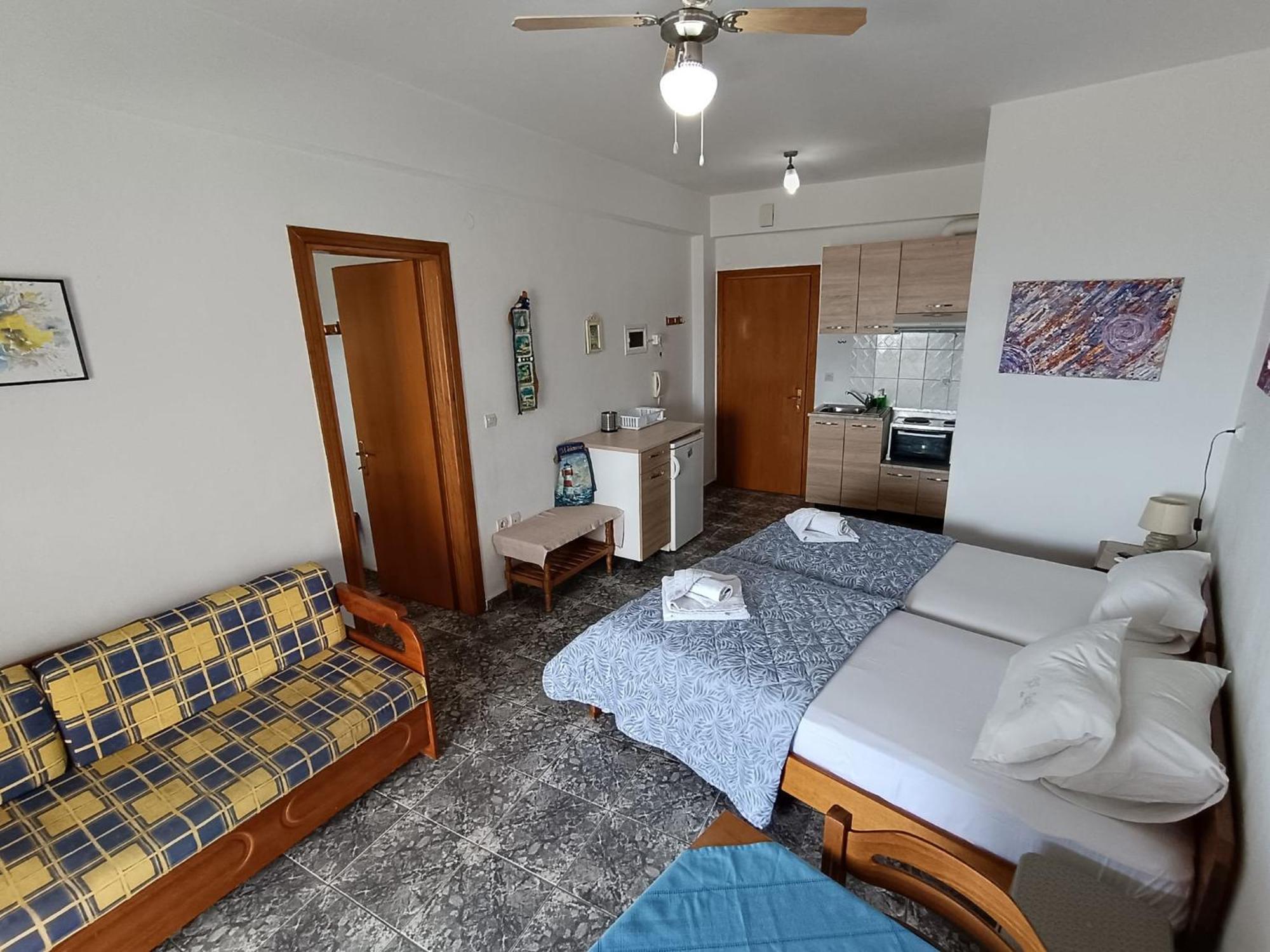 Peristerianos Apartments Nea Skioni Dış mekan fotoğraf