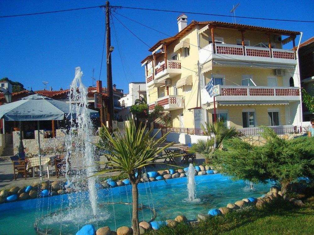 Peristerianos Apartments Nea Skioni Dış mekan fotoğraf