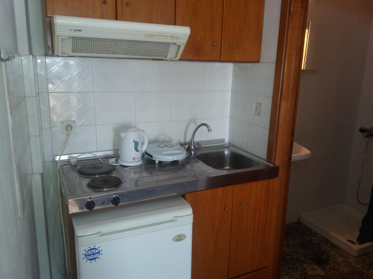 Peristerianos Apartments Nea Skioni Dış mekan fotoğraf