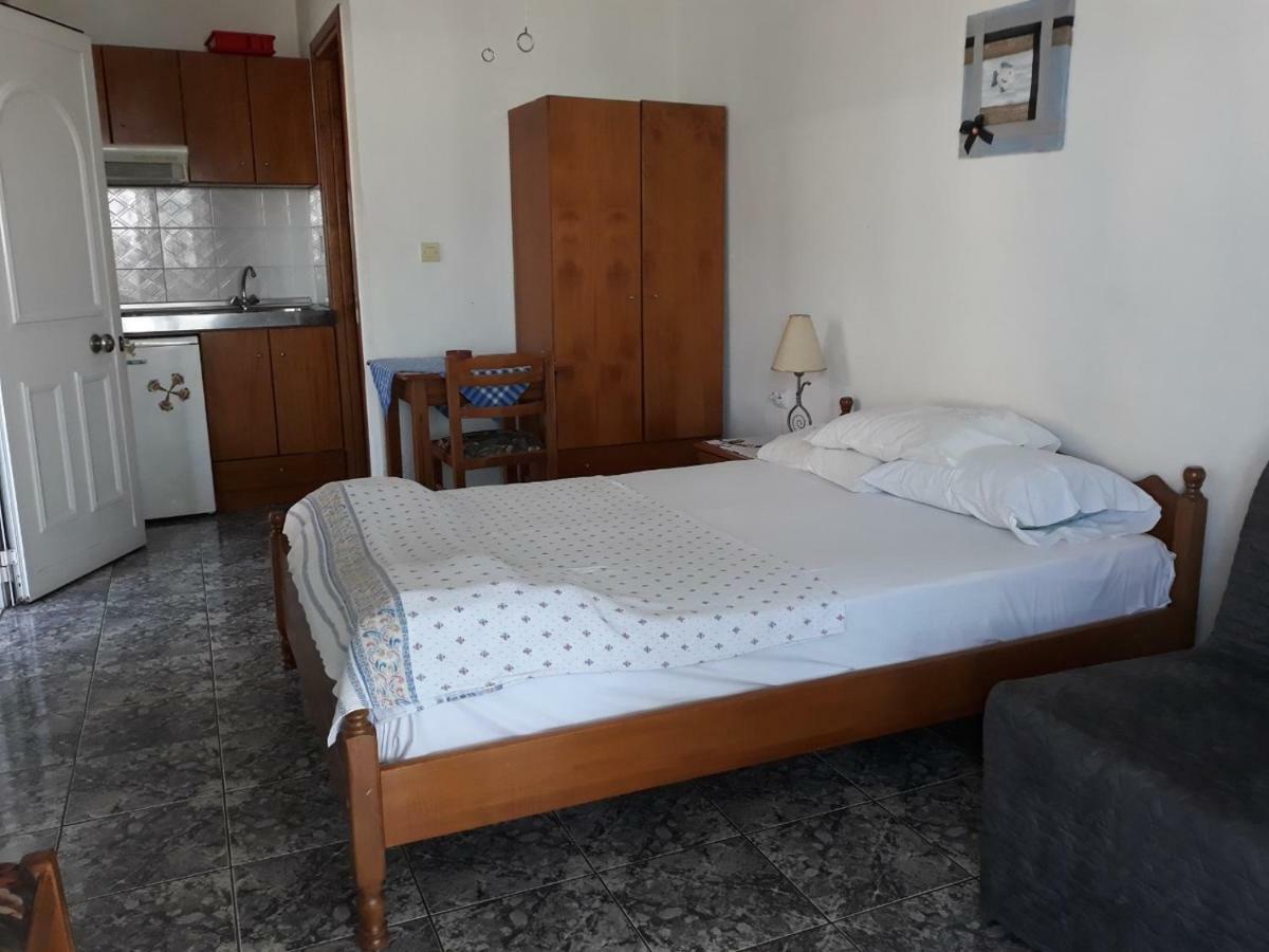 Peristerianos Apartments Nea Skioni Dış mekan fotoğraf